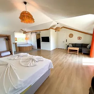 Отель Guenes Boutique - Oludeniz, Фетхие